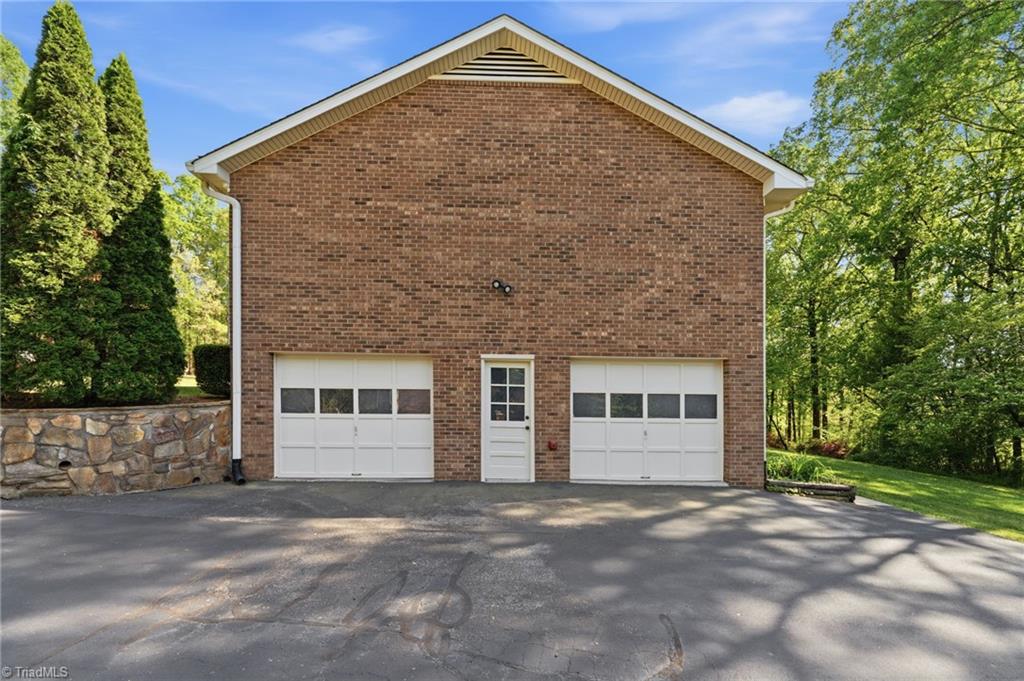 1714 Valley Brook Road Clemmons, NC 27012 - Photo 40 of 50
