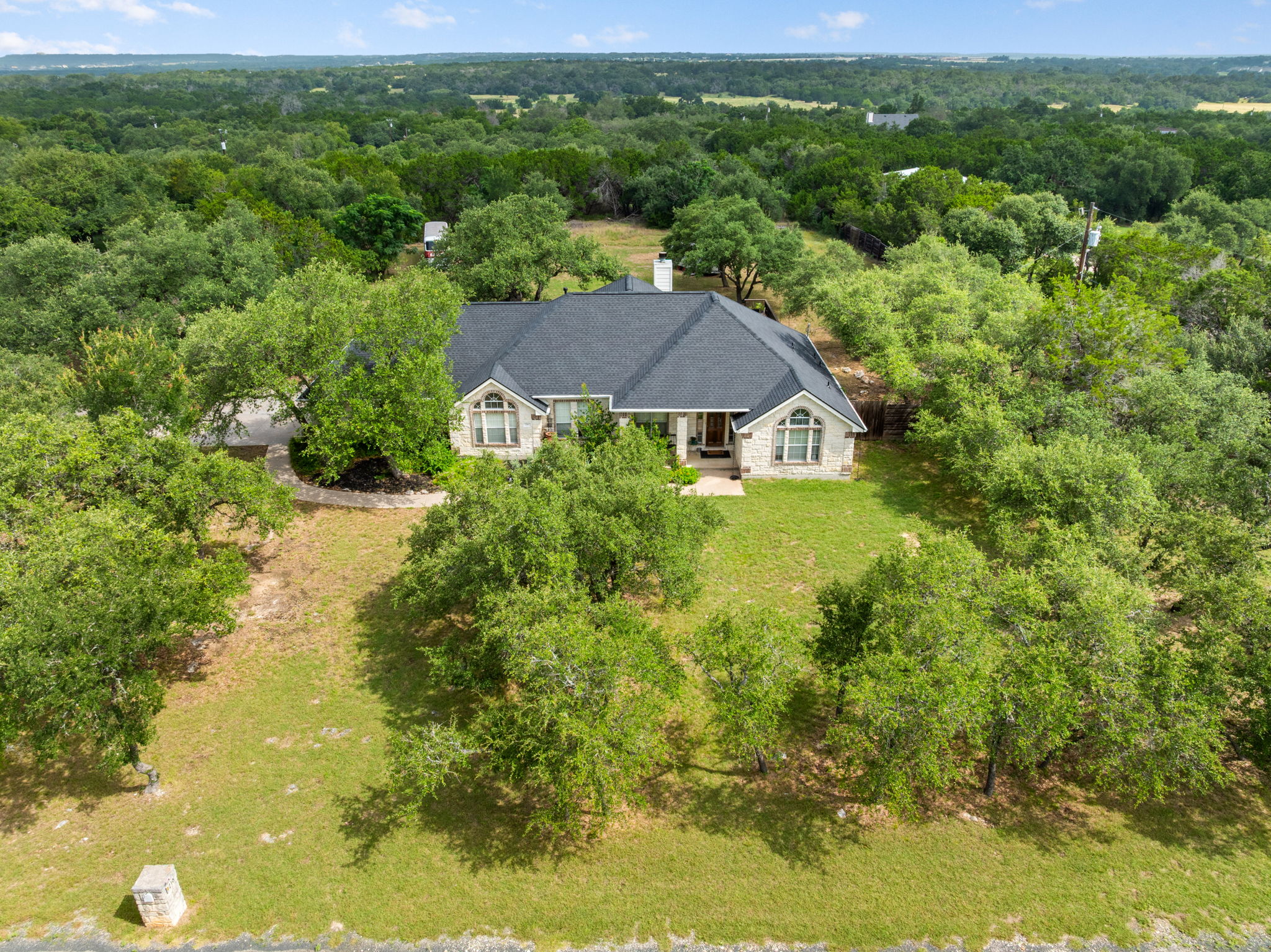 216 Cherokee Trail Georgetown, TX 78633 - Photo 2 of 28