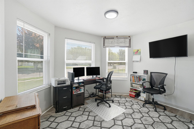 845 North 275 West Bountiful, UT 84010 - Photo 20 of 48