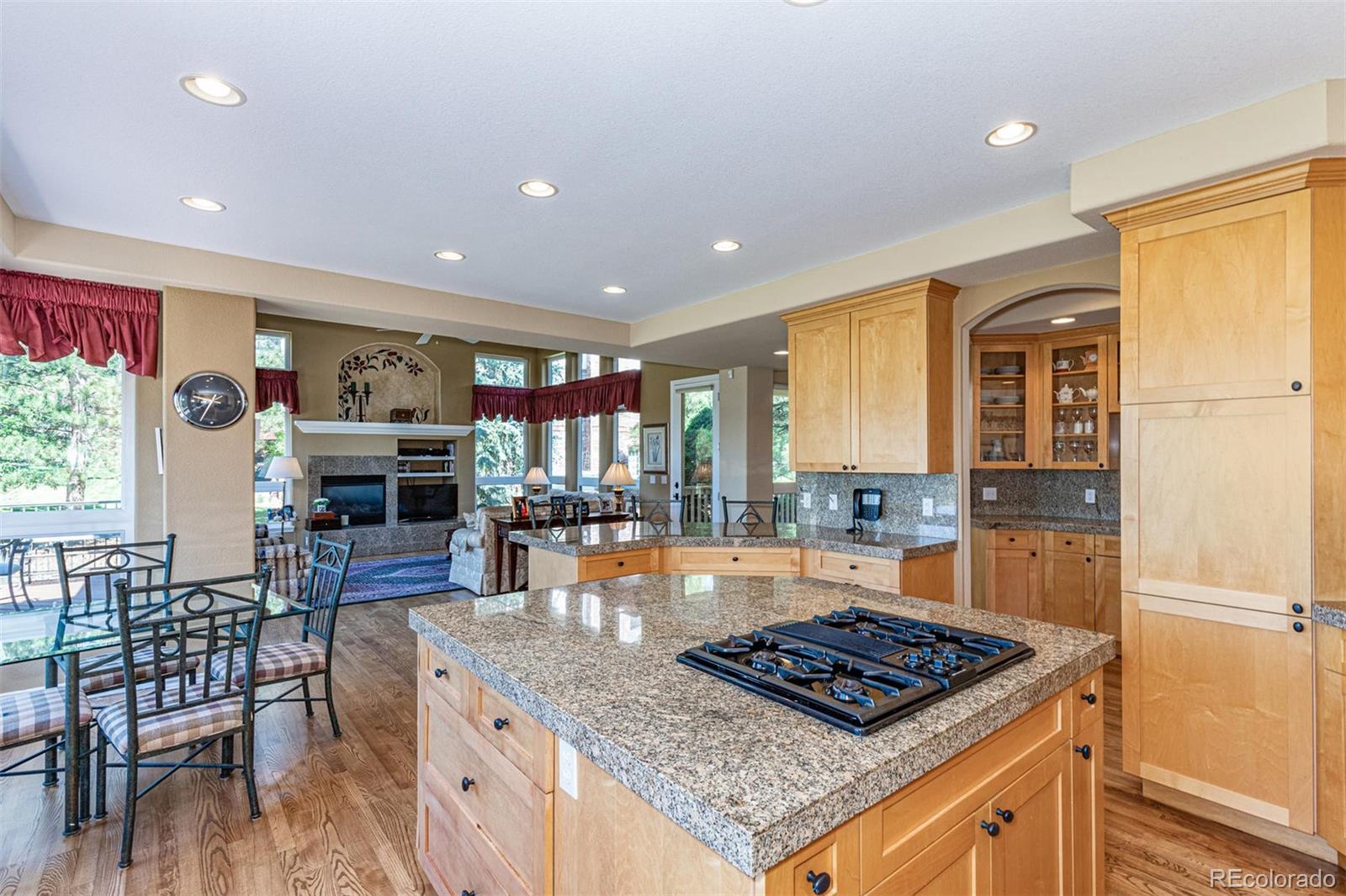 7914 Towhee Road Parker, CO 80134 - Photo 14 of 36 Gallery Image 14