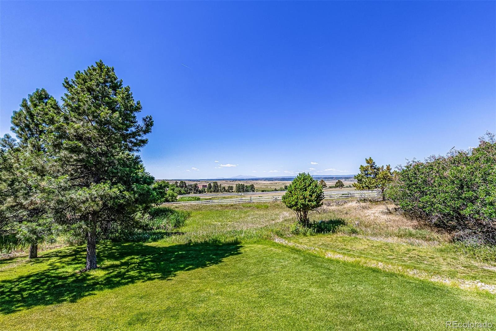 7914 Towhee Road Parker, CO 80134 - Photo 5 of 36 Gallery Image 5