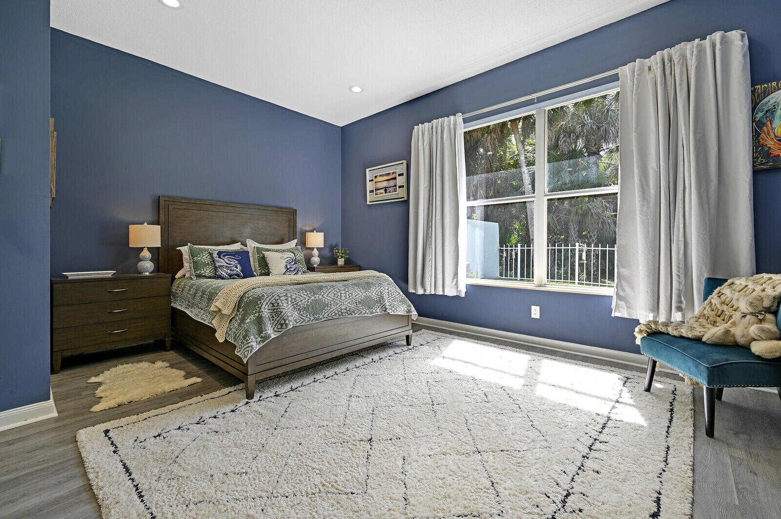 196 Hampton Circle Jupiter, FL 33458 - Photo 22 of 43 Master Bedroom