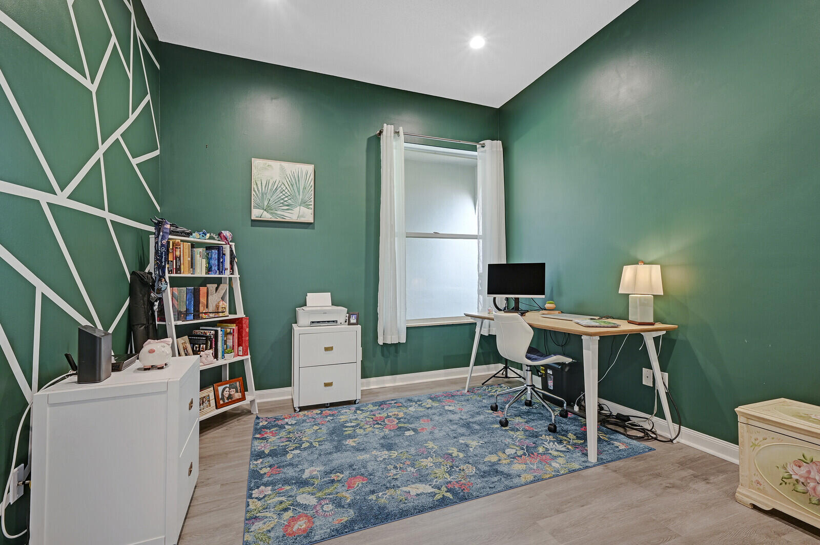 196 Hampton Circle Jupiter, FL 33458 - Photo 26 of 43 Bedroom