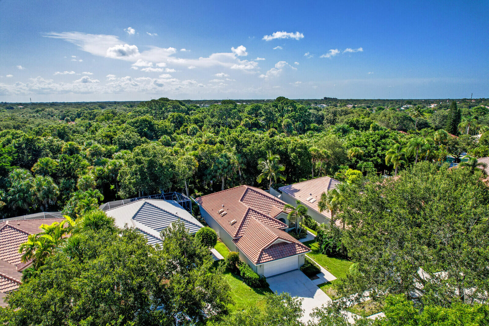 196 Hampton Circle Jupiter, FL 33458 - Photo 34 of 43 Aerial