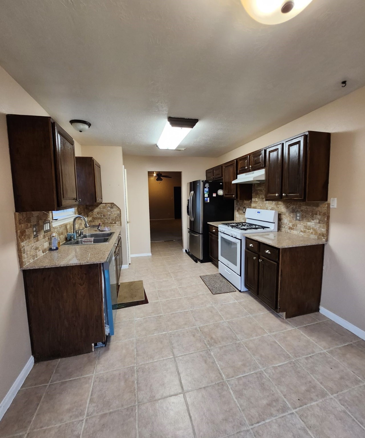 2007 Goldspring Lane Spring, TX 77373 - Photo 12 of 24