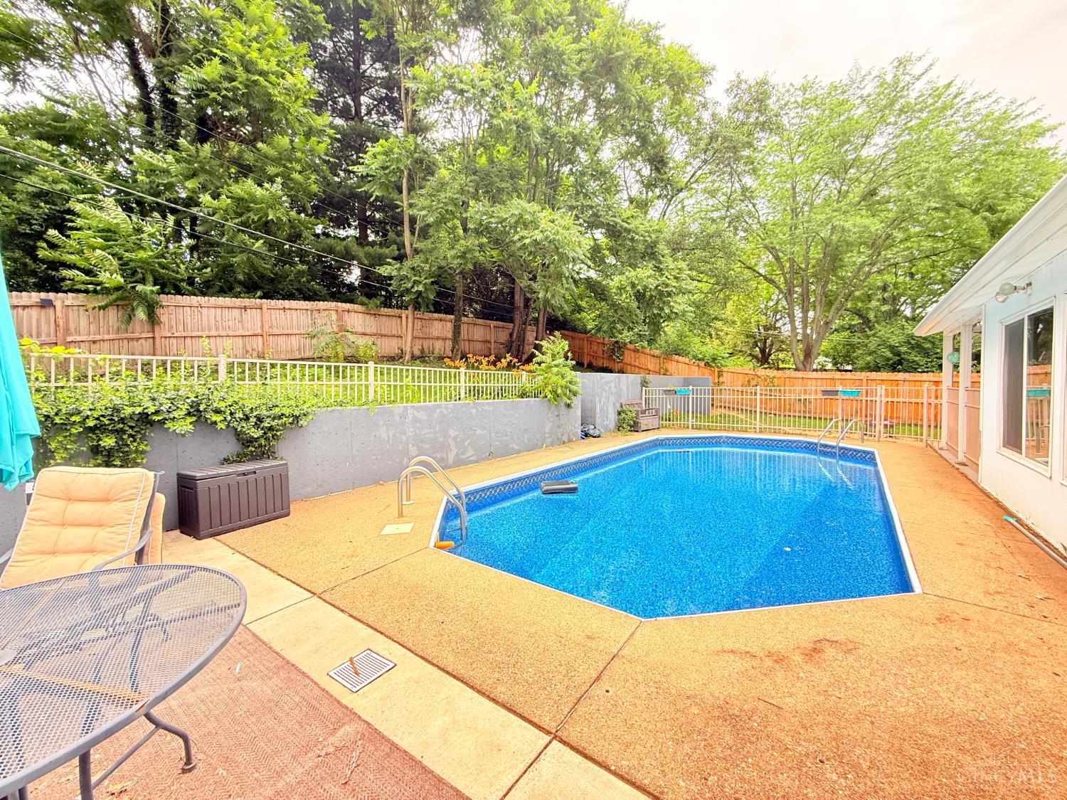 1488 8 Mile Road Cincinnati, OH 45255 - Photo 2 of 30
