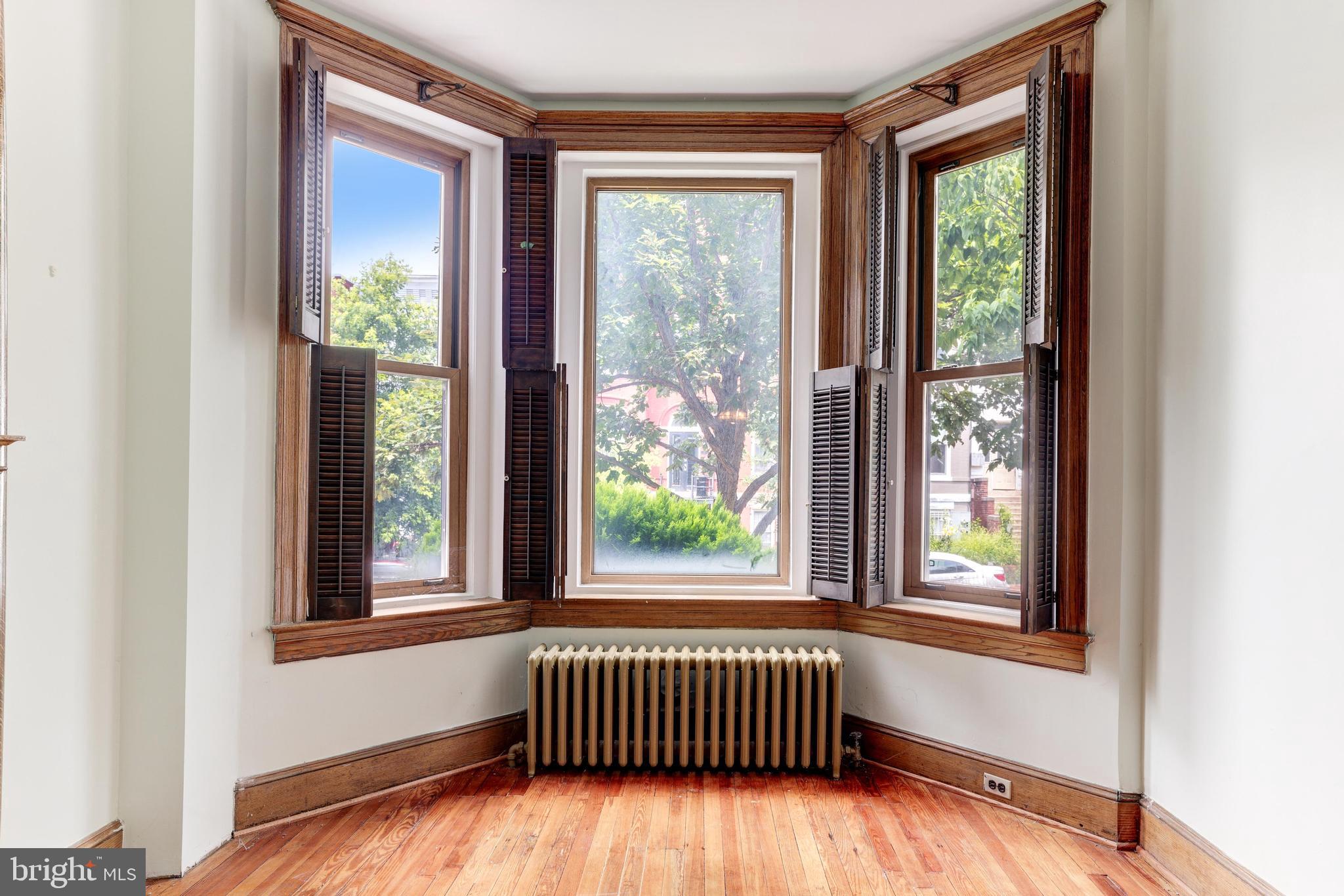 28 R Street Northwest Washington, DC 20001 - Photo 11 of 48