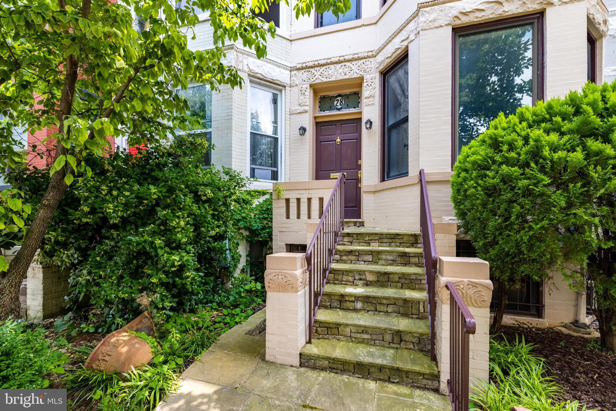 28 R Street Northwest Washington, DC 20001 - Photo 2 of 48