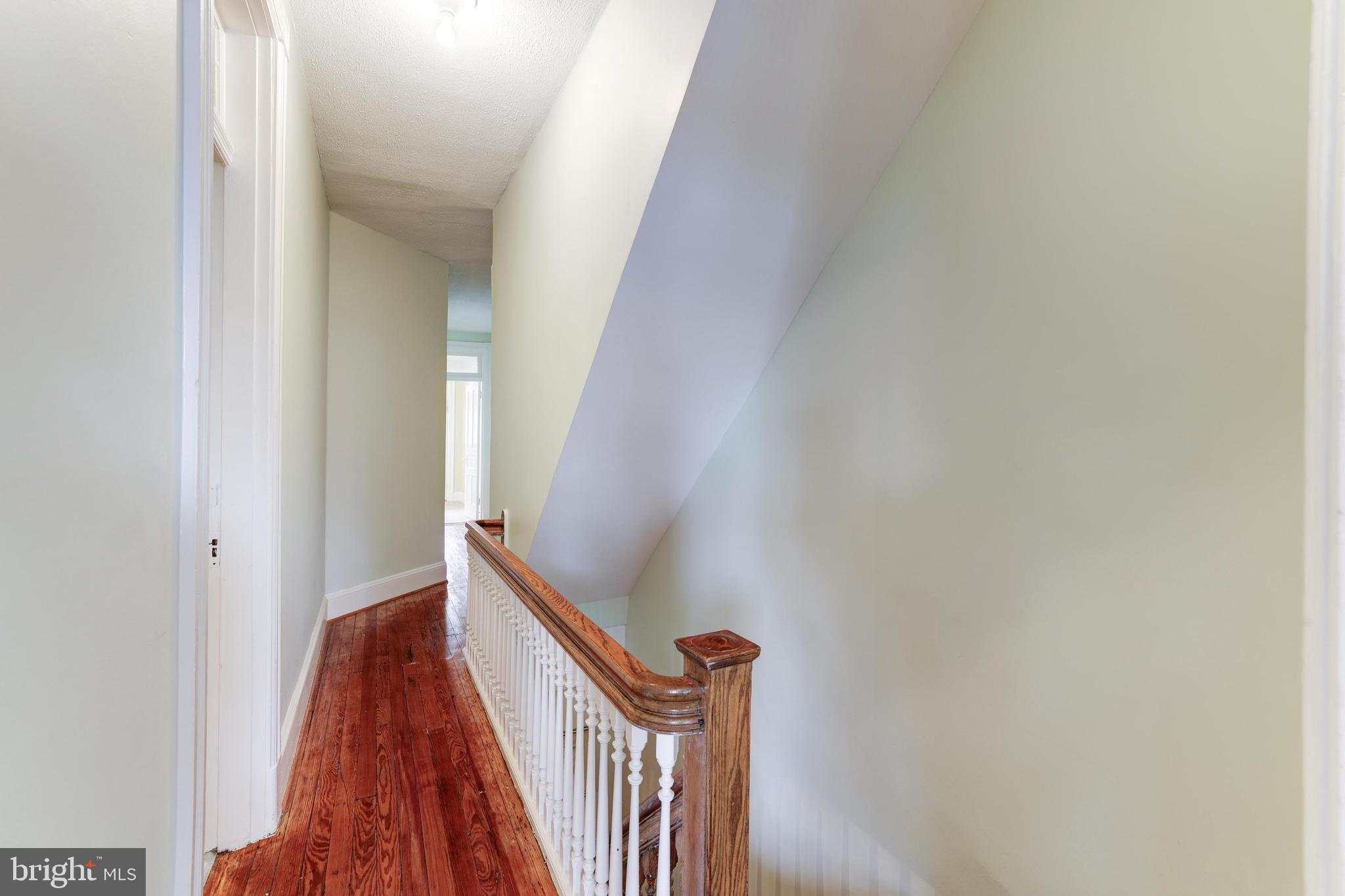 28 R Street Northwest Washington, DC 20001 - Photo 23 of 48