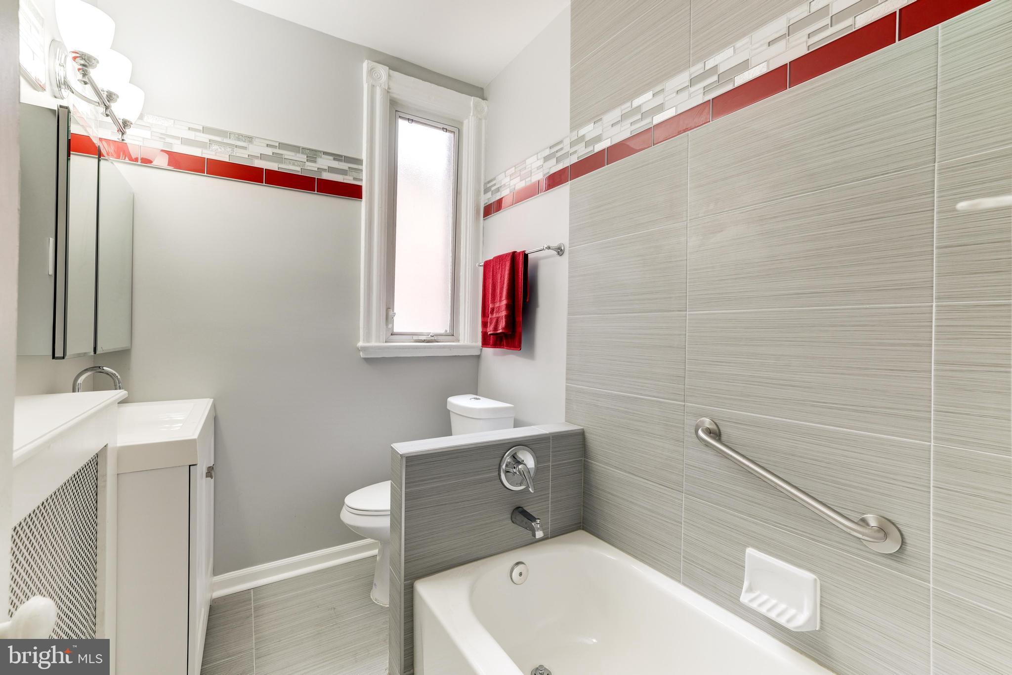 28 R Street Northwest Washington, DC 20001 - Photo 29 of 48