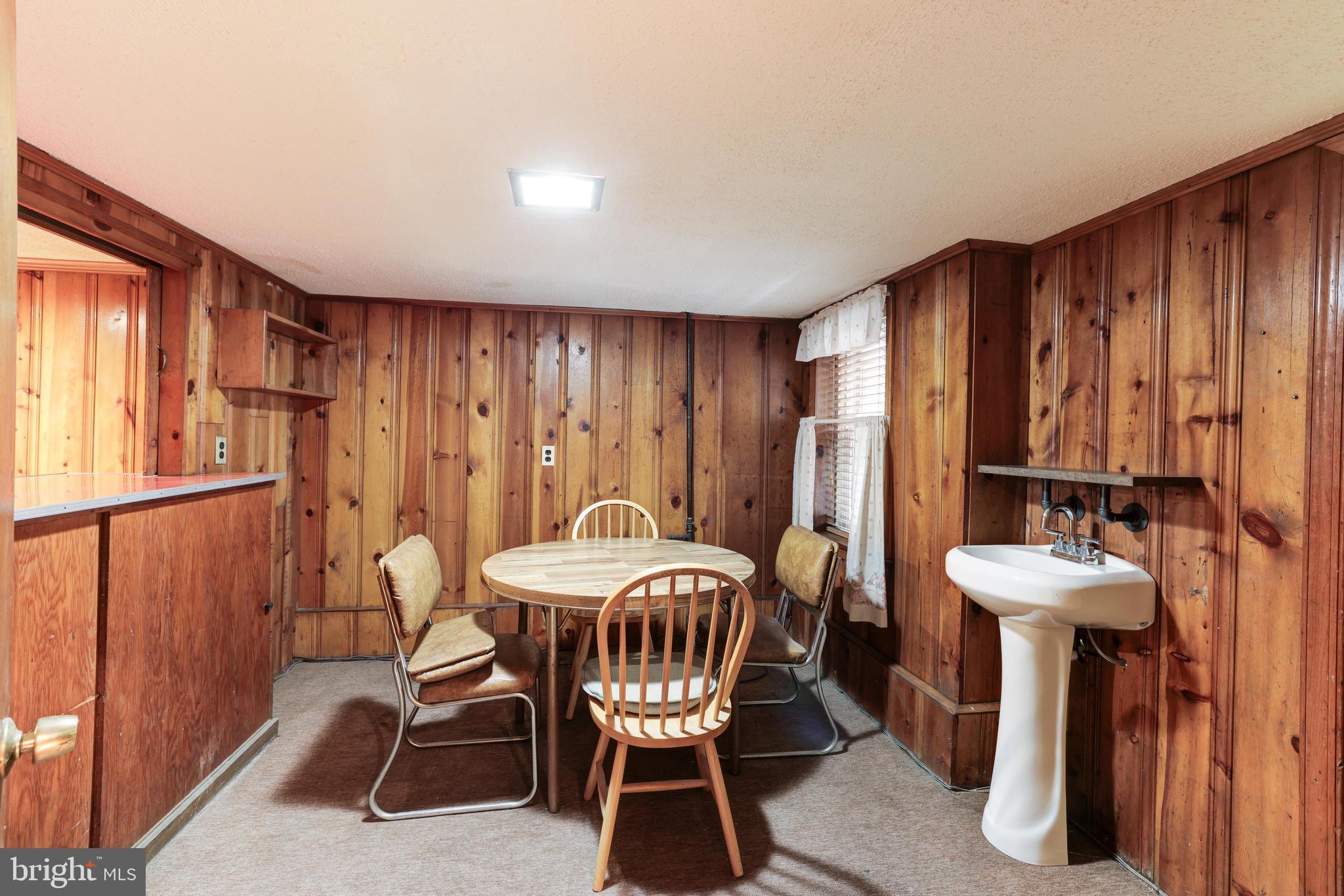 28 R Street Northwest Washington, DC 20001 - Photo 44 of 48