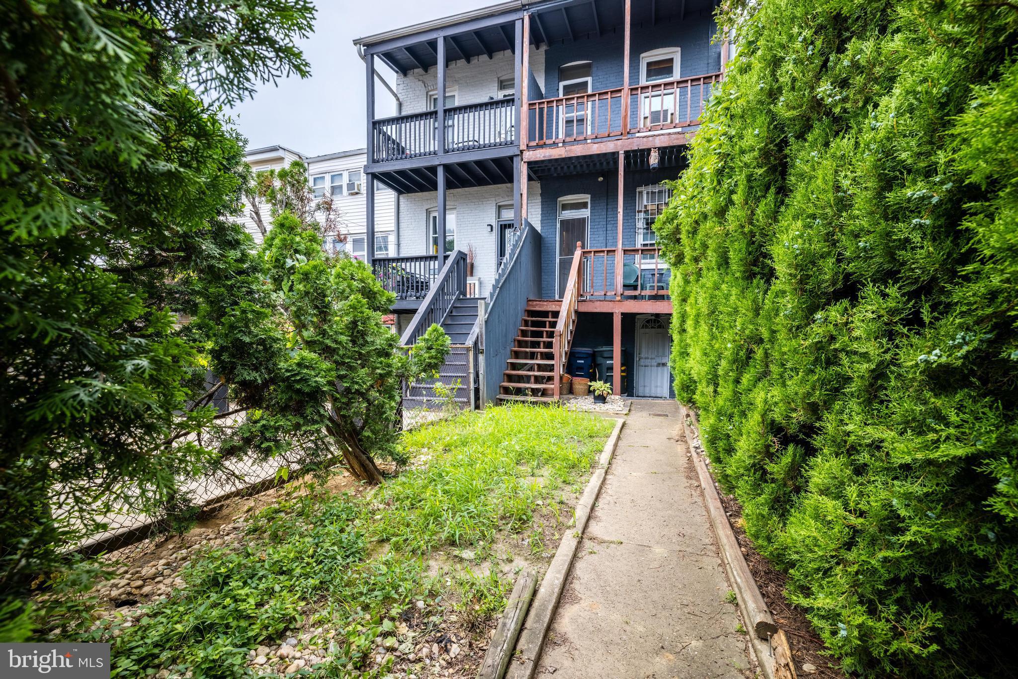 28 R Street Northwest Washington, DC 20001 - Photo 47 of 48