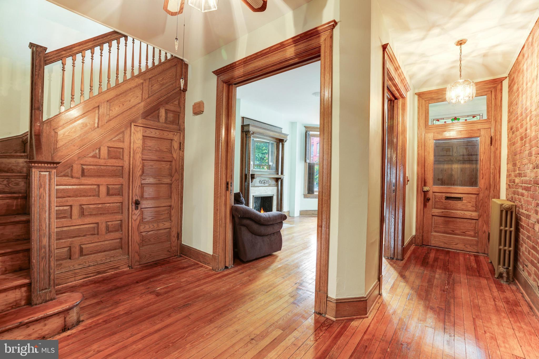 28 R Street Northwest Washington, DC 20001 - Photo 6 of 48