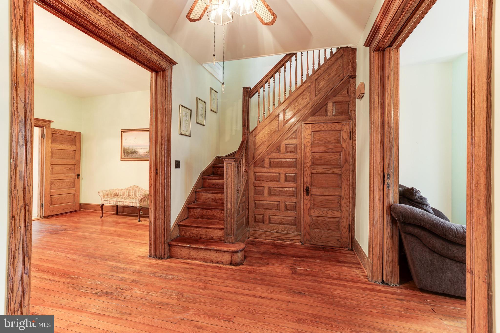 28 R Street Northwest Washington, DC 20001 - Photo 7 of 48