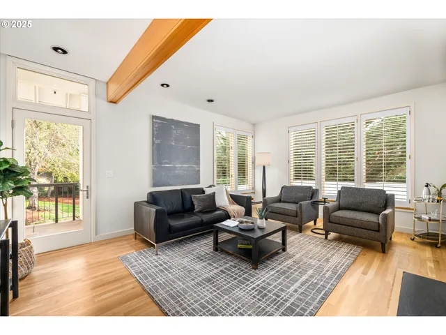 $3,400,000 | 4080 Spring Boulevard, Eugene, OR 97405