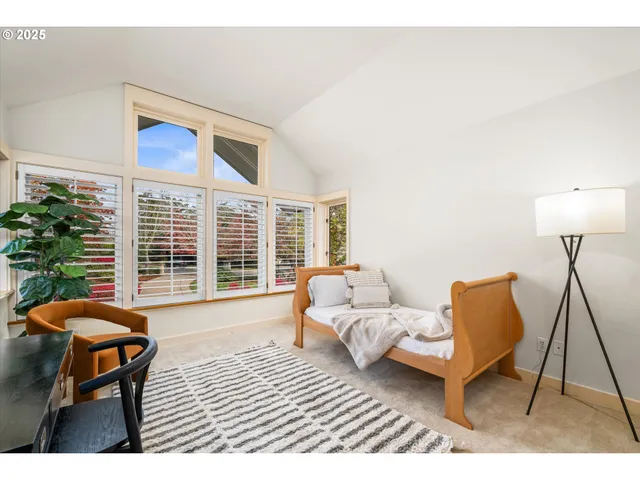 $3,400,000 | 4080 Spring Boulevard, Eugene, OR 97405