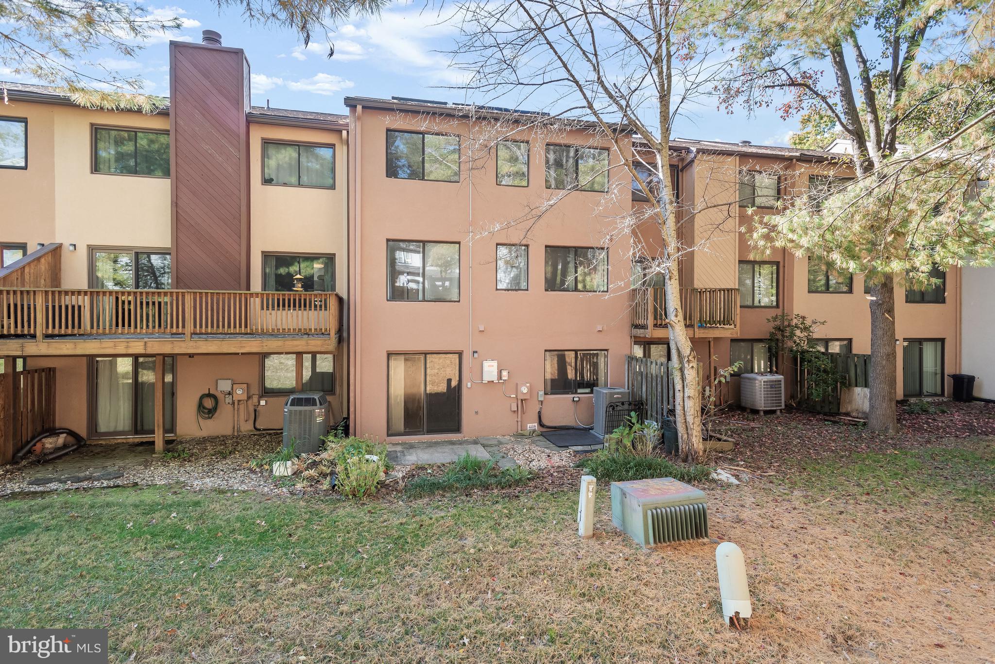 5625 Vantage Point Road Columbia, MD 21044 - Photo 32 of 50 Rear Exterior