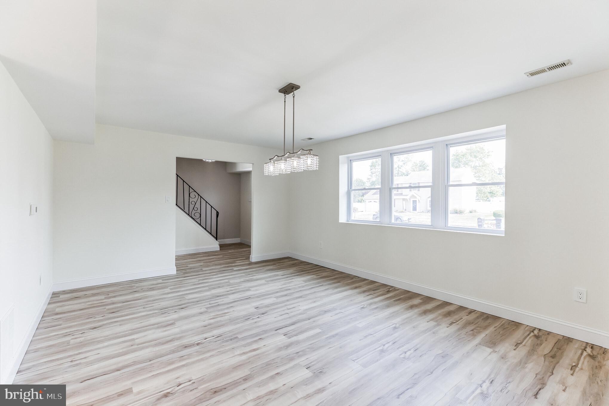 65 Manchester Road Sewell, NJ 08080 - Photo 13 of 34