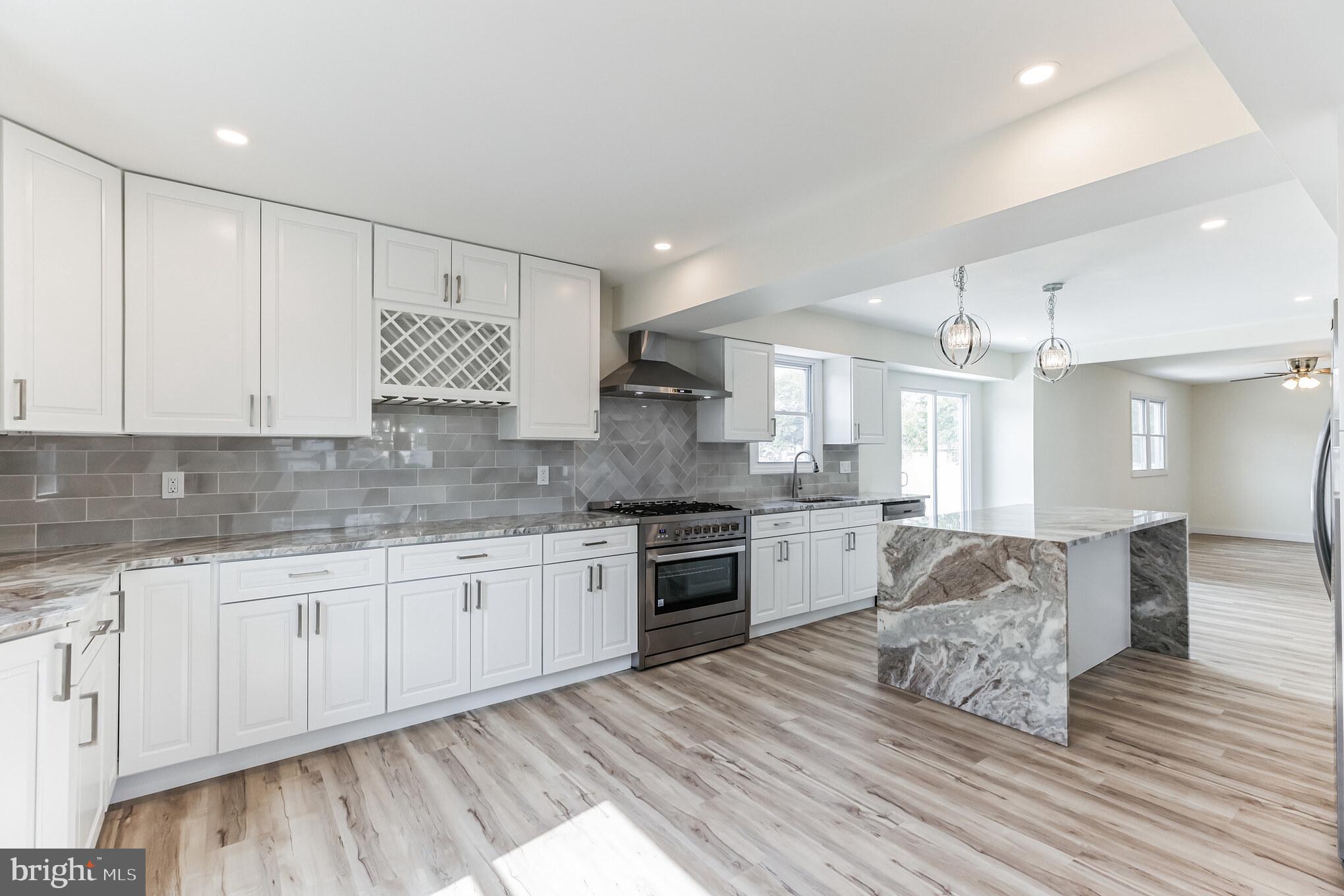 65 Manchester Road Sewell, NJ 08080 - Photo 10 of 34