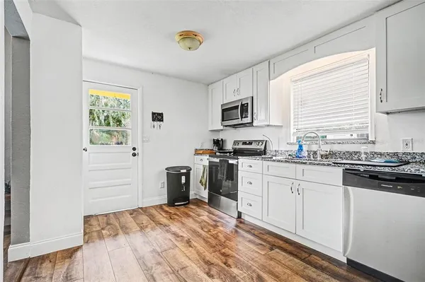 $439,900 | 55316 Claire Street, Astor, FL 32102