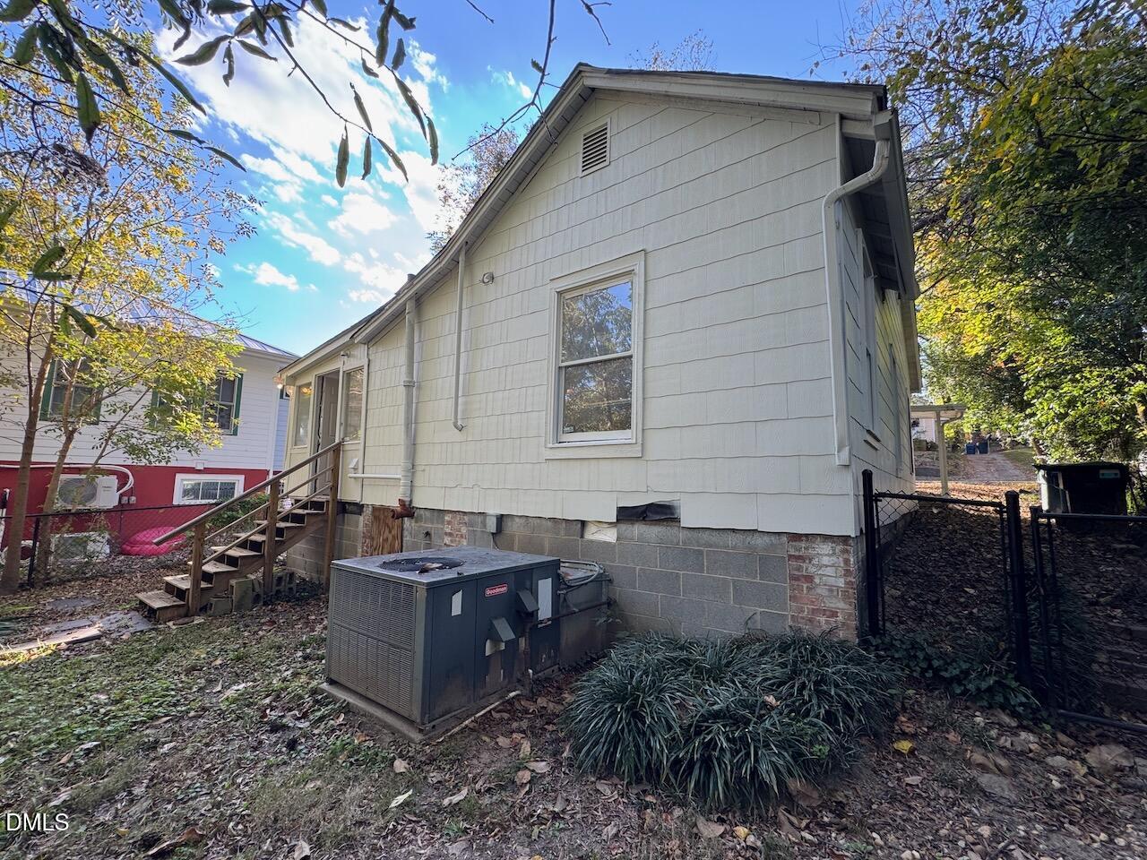 914 Rosehill Avenue Durham, NC 27705 - Photo 17 of 19 Rear