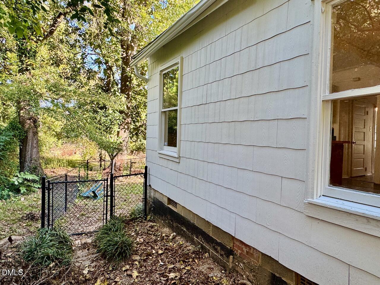 914 Rosehill Avenue Durham, NC 27705 - Photo 18 of 19 Side