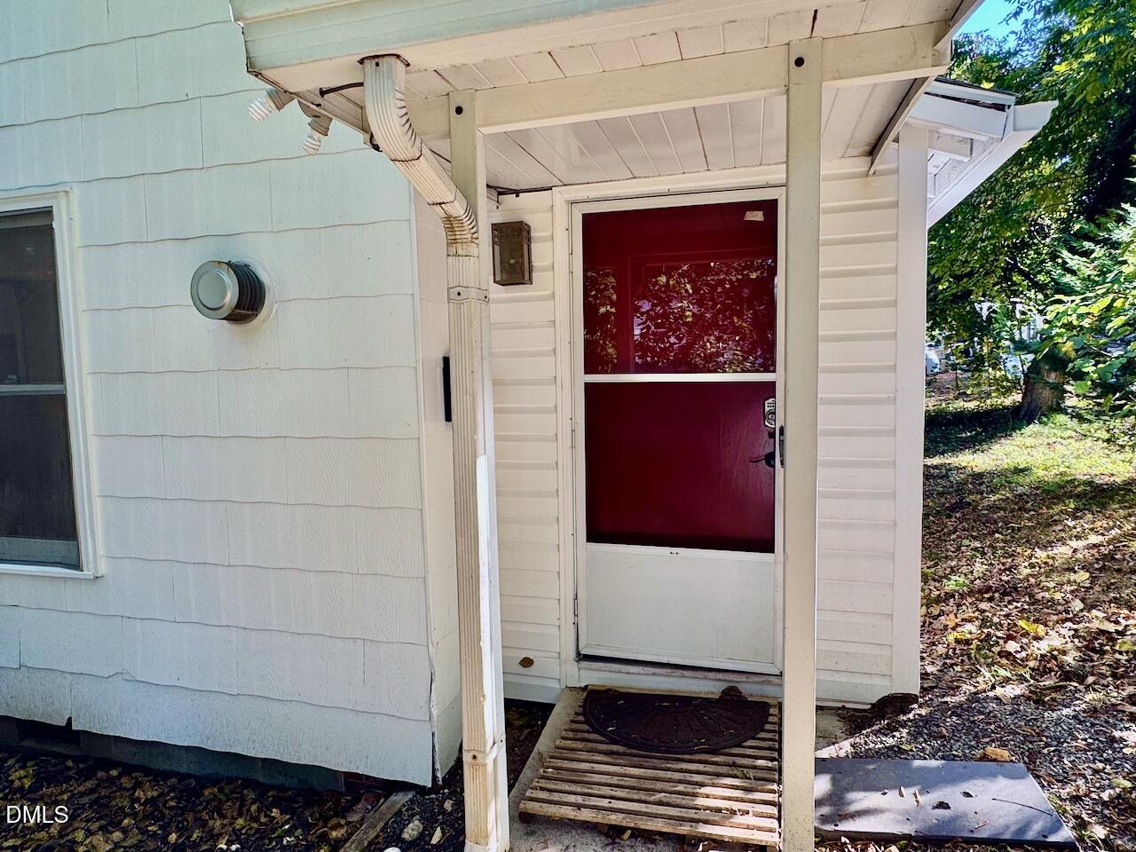 914 Rosehill Avenue Durham, NC 27705 - Photo 2 of 19 Front Door