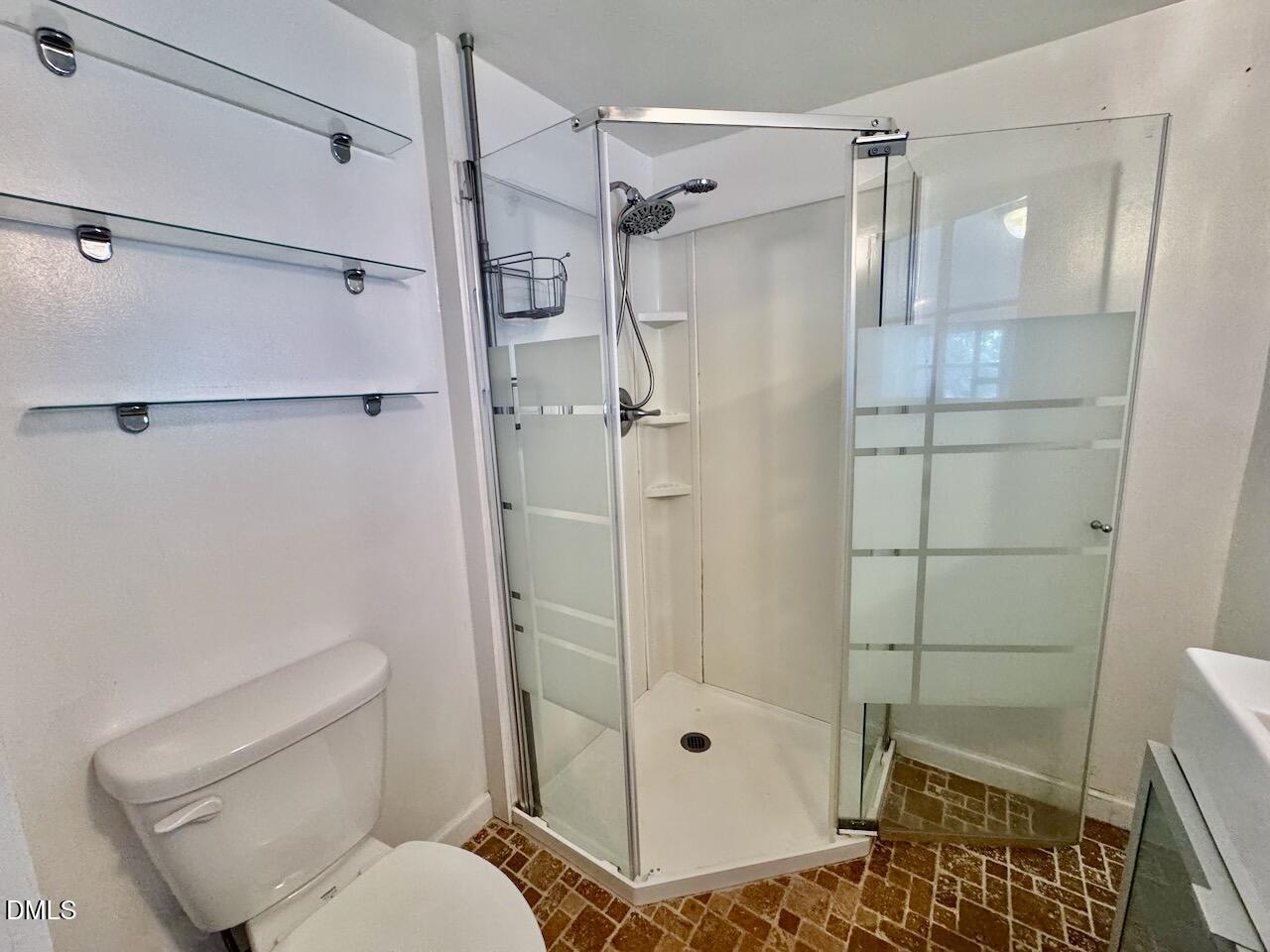 914 Rosehill Avenue Durham, NC 27705 - Photo 10 of 19 Bathroom