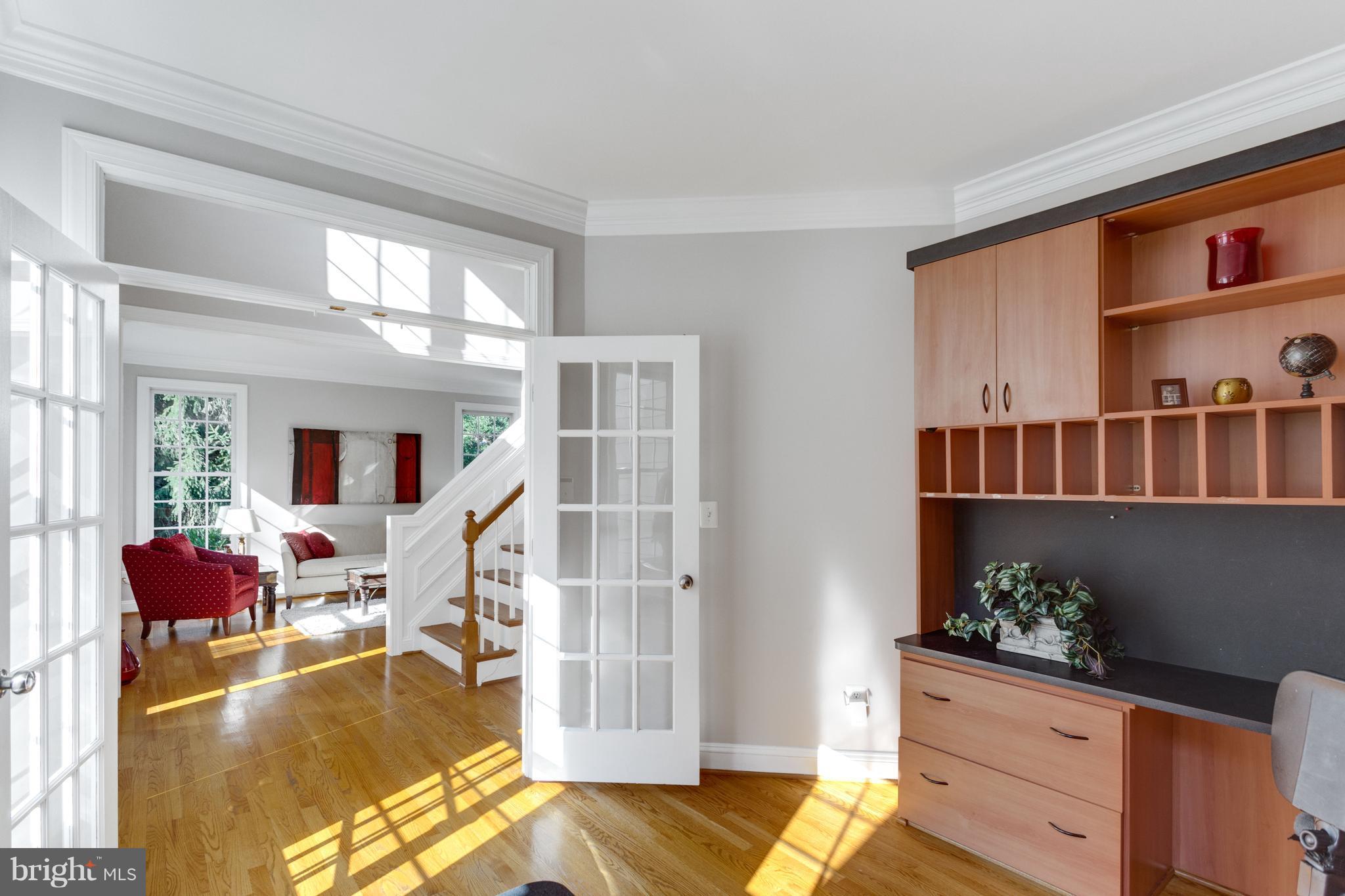 6322 Old Chesterbrook Road McLean, VA 22101 - Photo 6 of 30 Office