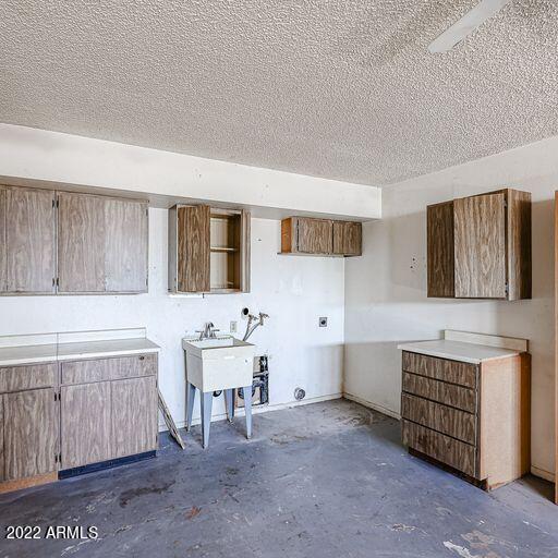 9666 West Mountain View Road, Unit B Peoria, AZ 85345 - Photo 20 of 24