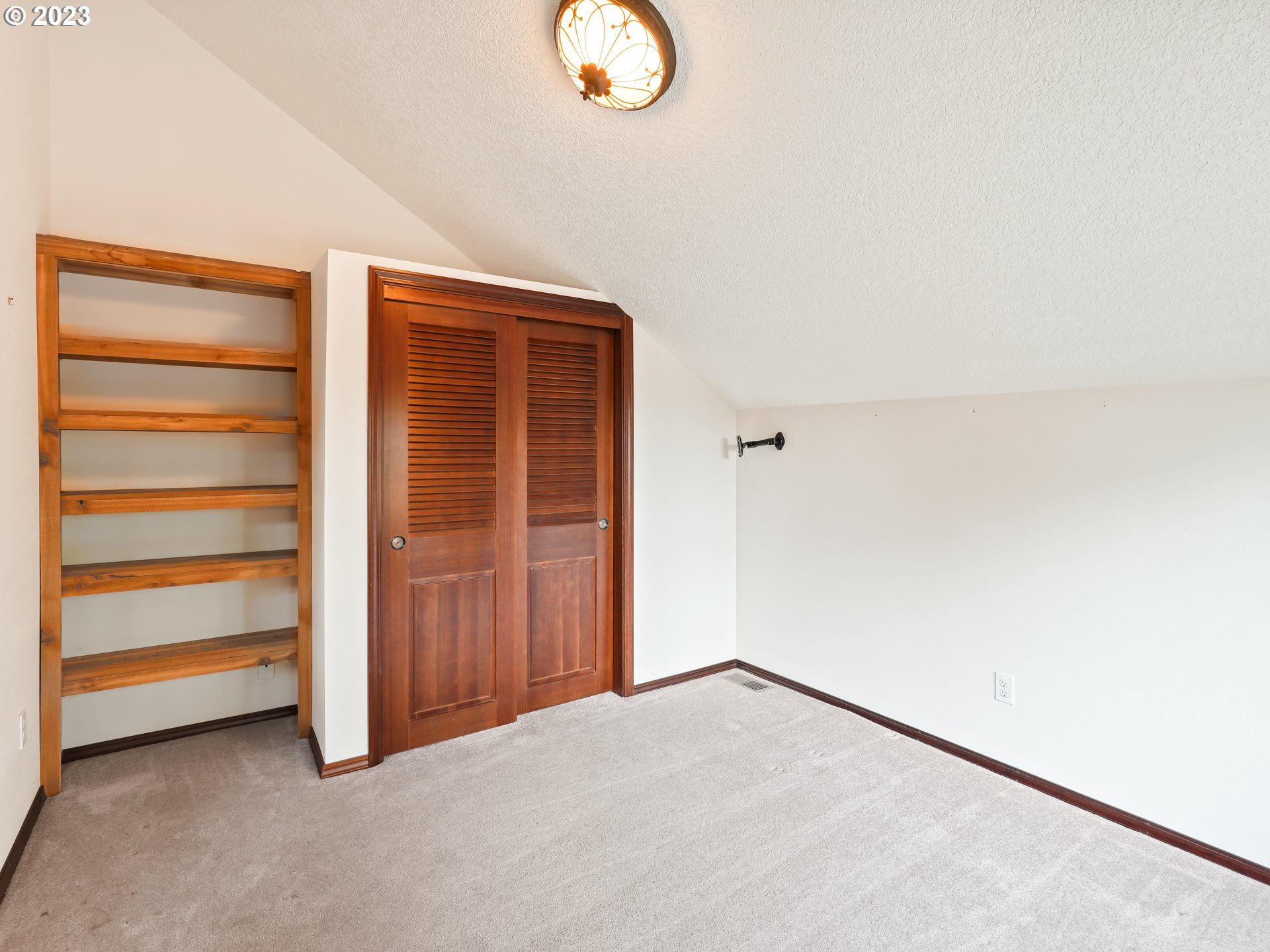 18320 Ross Avenue Sandy, OR 97055 - Photo 19 of 48 a view of an empty room with a window
