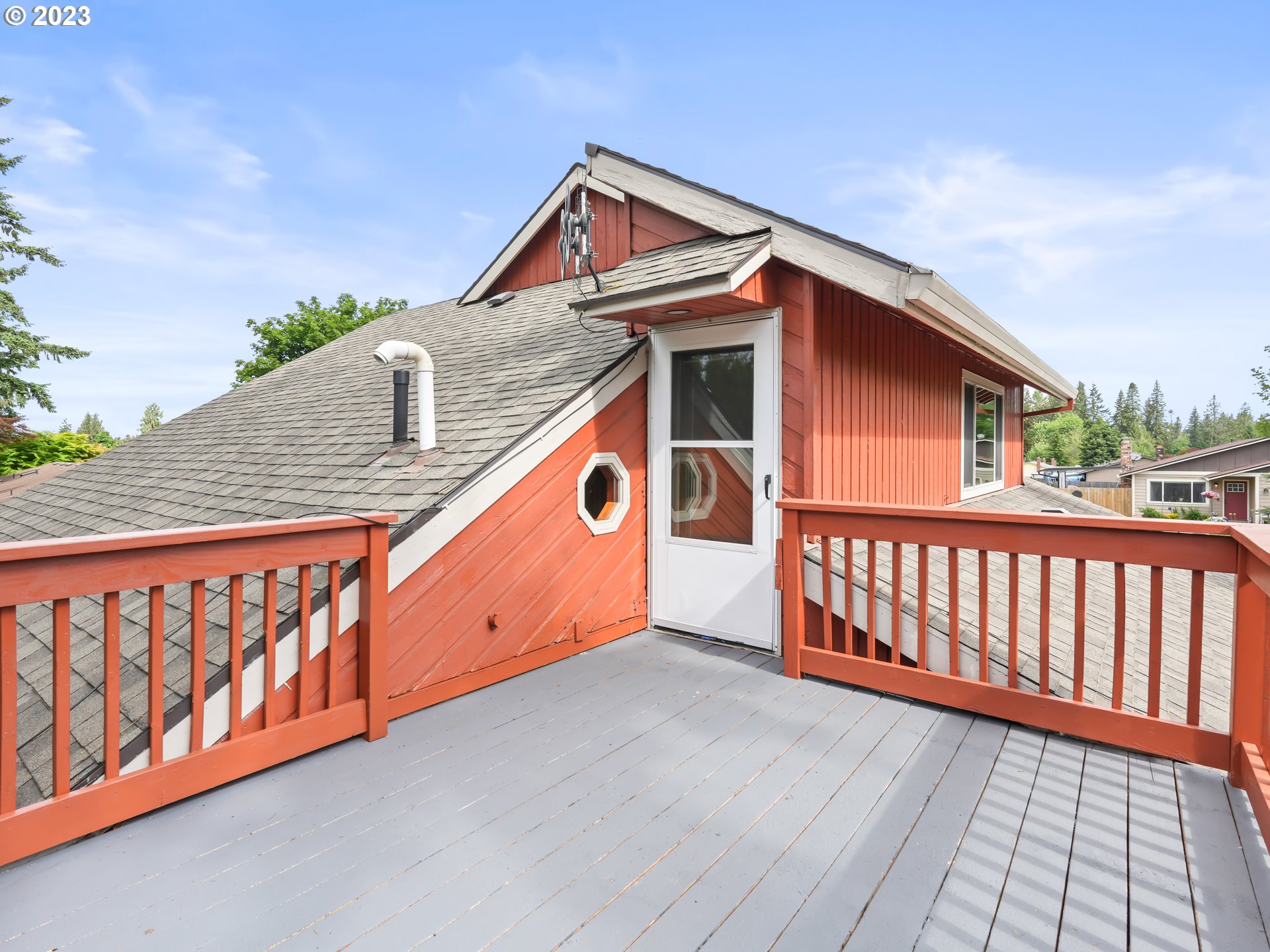 18320 Ross Avenue Sandy, OR 97055 - Photo 31 of 48 a front view of a house with wooden fence