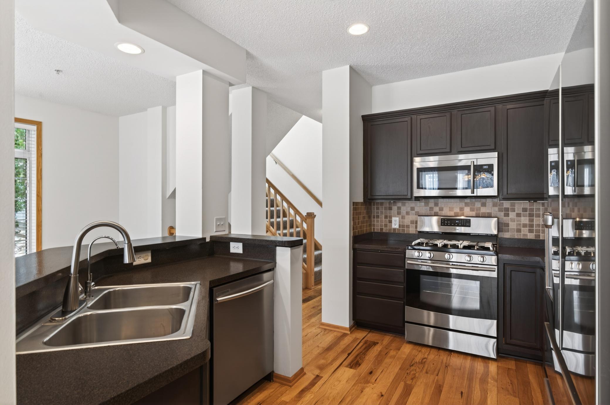 4342 Victor Path, Unit 12 Hugo, MN 55038 - Photo 14 of 38