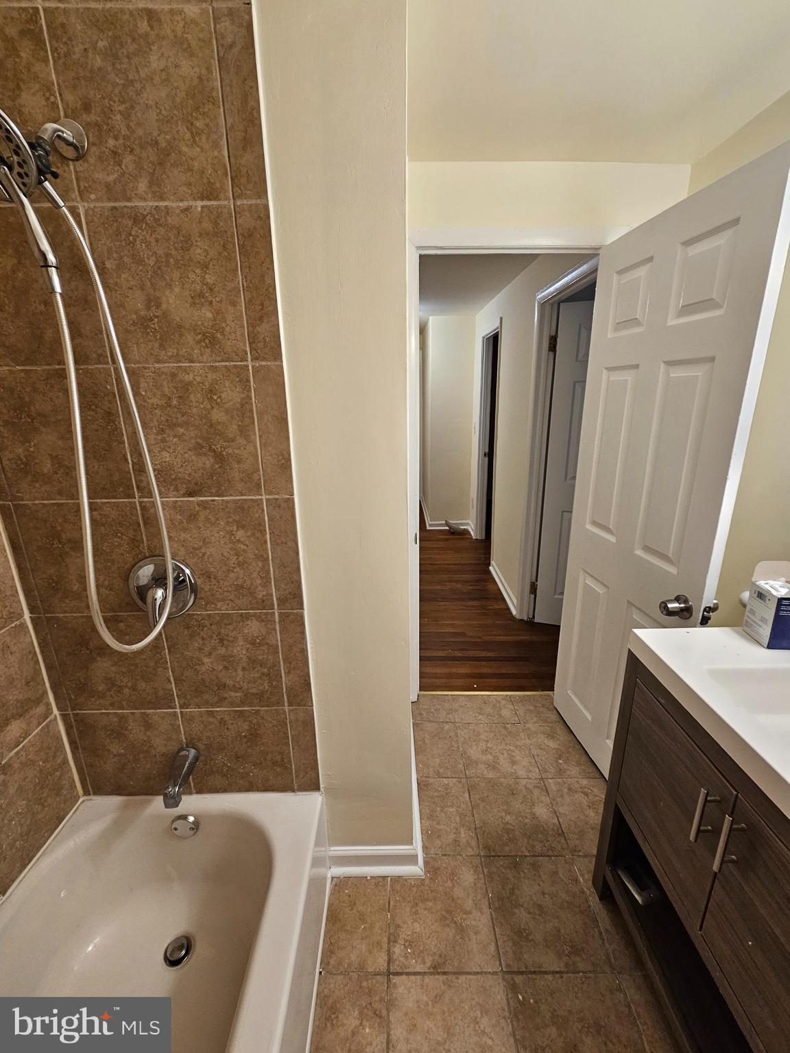 5626 Arnhem Road Baltimore, MD 21206 - Photo 14 of 38 Gallery Image 14