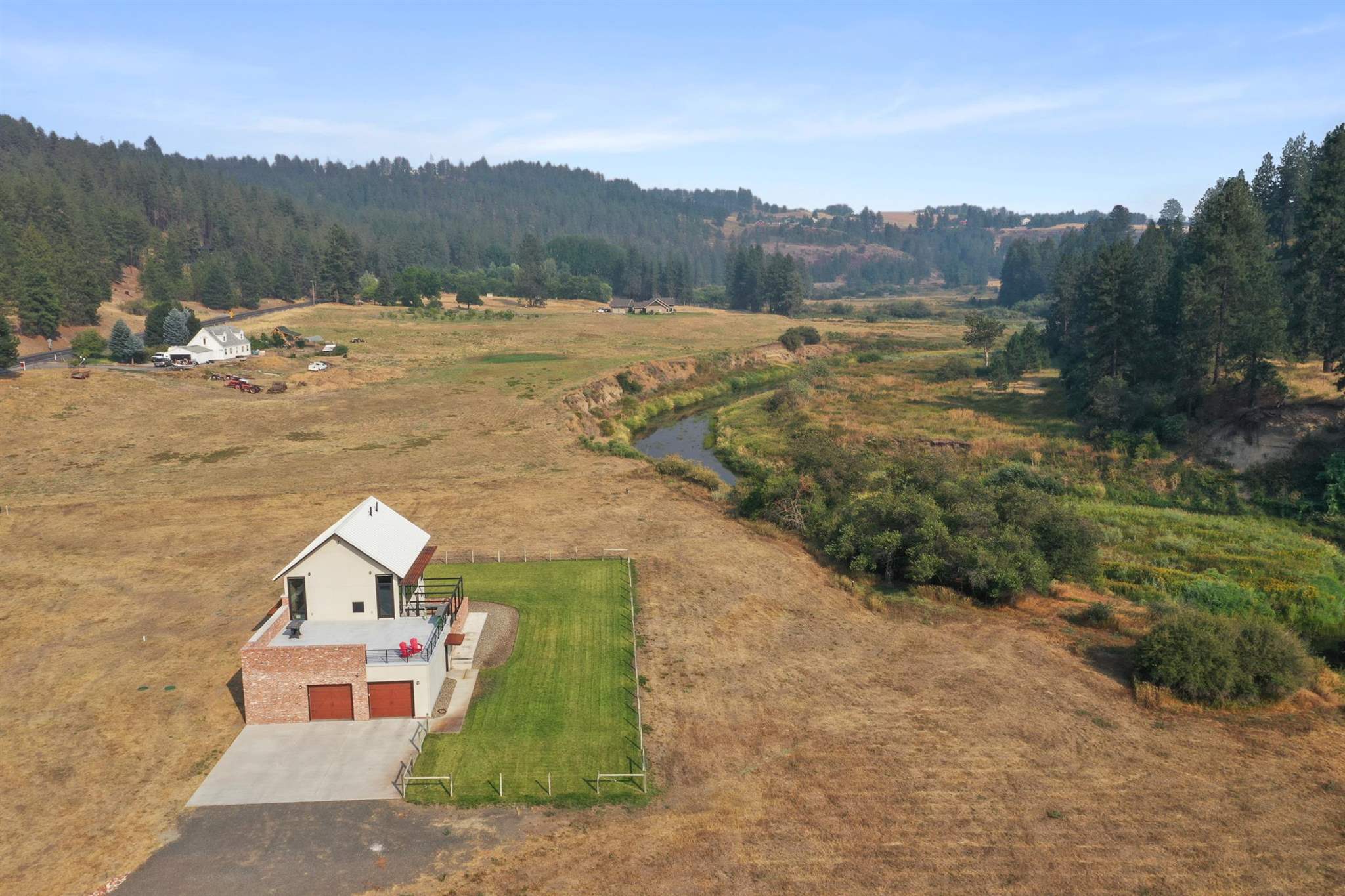 10422 South Hangman Valley Road Spokane, WA 99224 - Photo 32 of 34 Gallery Image 32