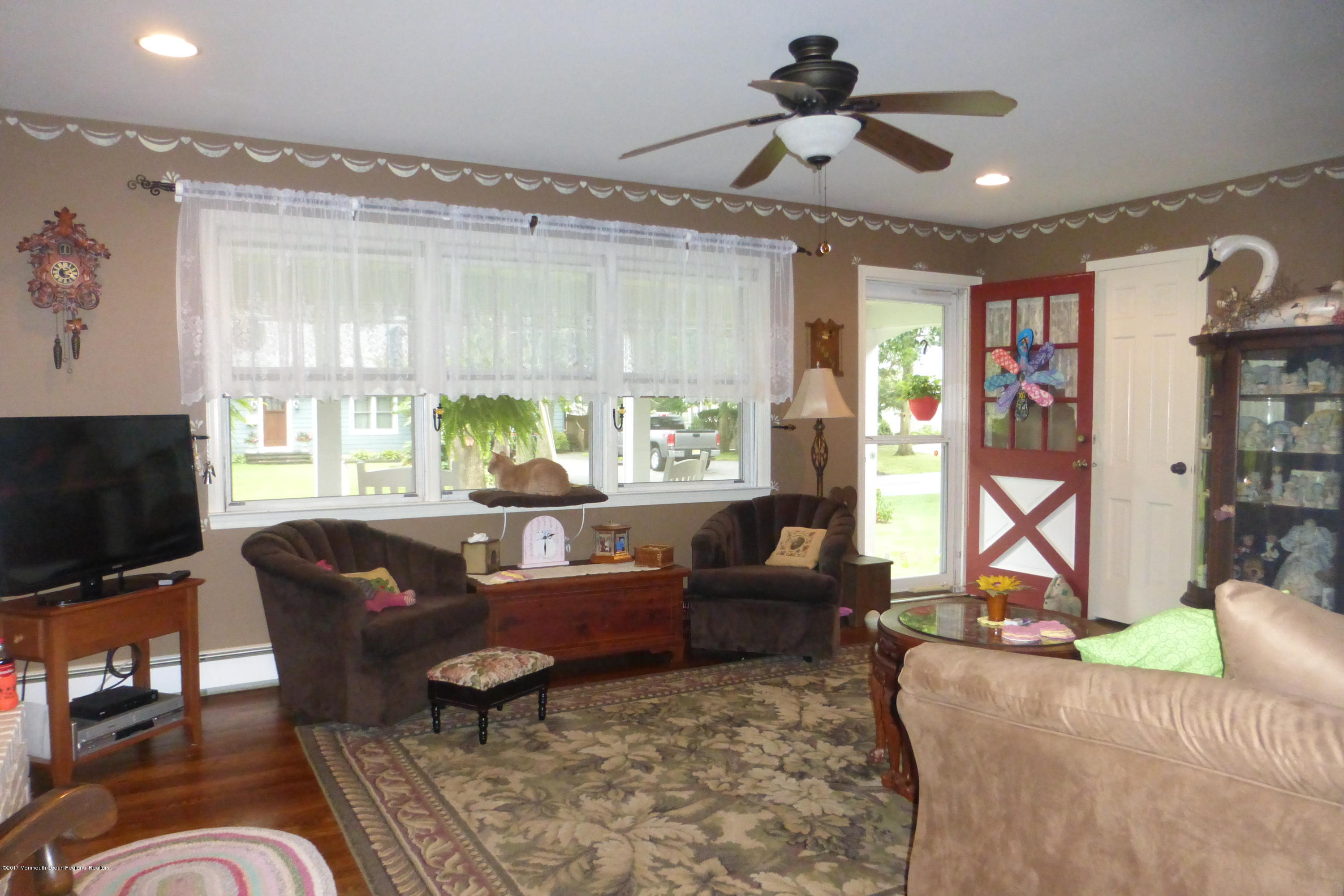 530 Nicholas Road Brick, NJ 08724 - Photo 2 of 37 P1020854