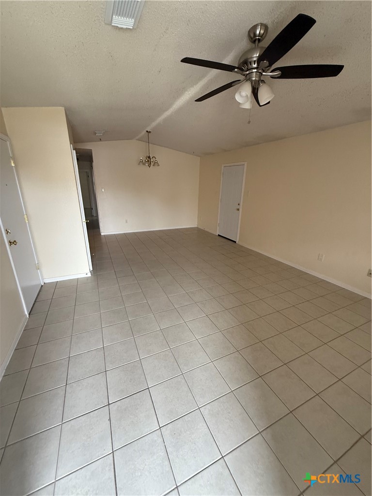 503 Angus Circle Killeen, TX 76542 - Photo 4 of 13
