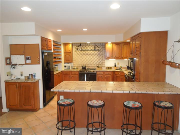 36 Southampton Parish Road Landenberg, PA 19350 - Photo 9 of 24 Kitchen