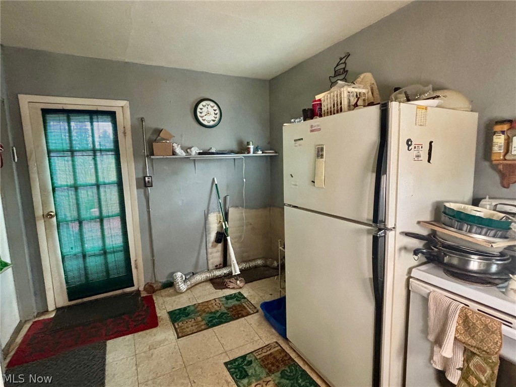 1271 Tallmadge Road Kent, OH 44240 - Photo 17 of 28