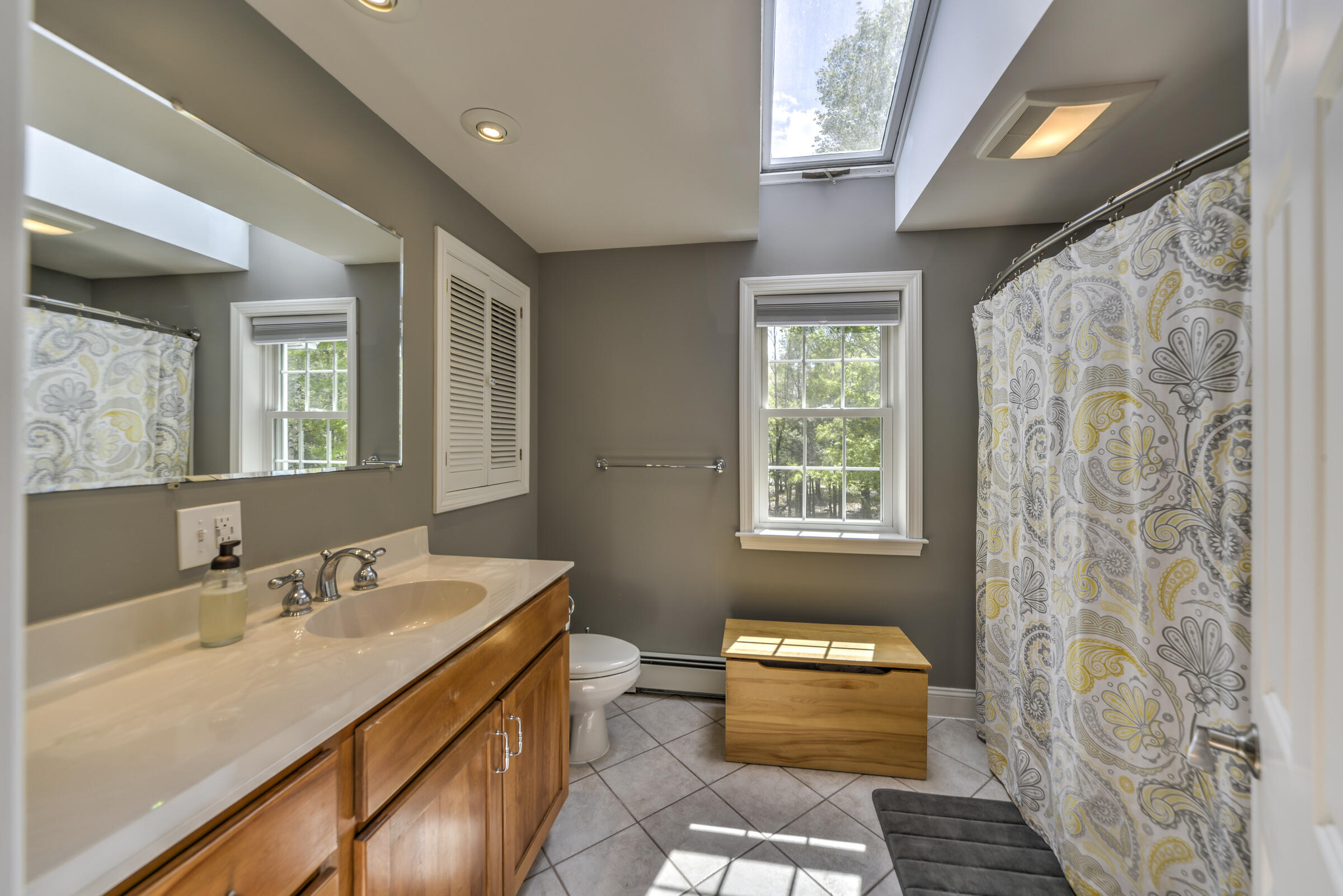 9 Carriage Hill Road Raymond, ME 04071 - Photo 35 of 48 Primary Bedroom's Bathroom