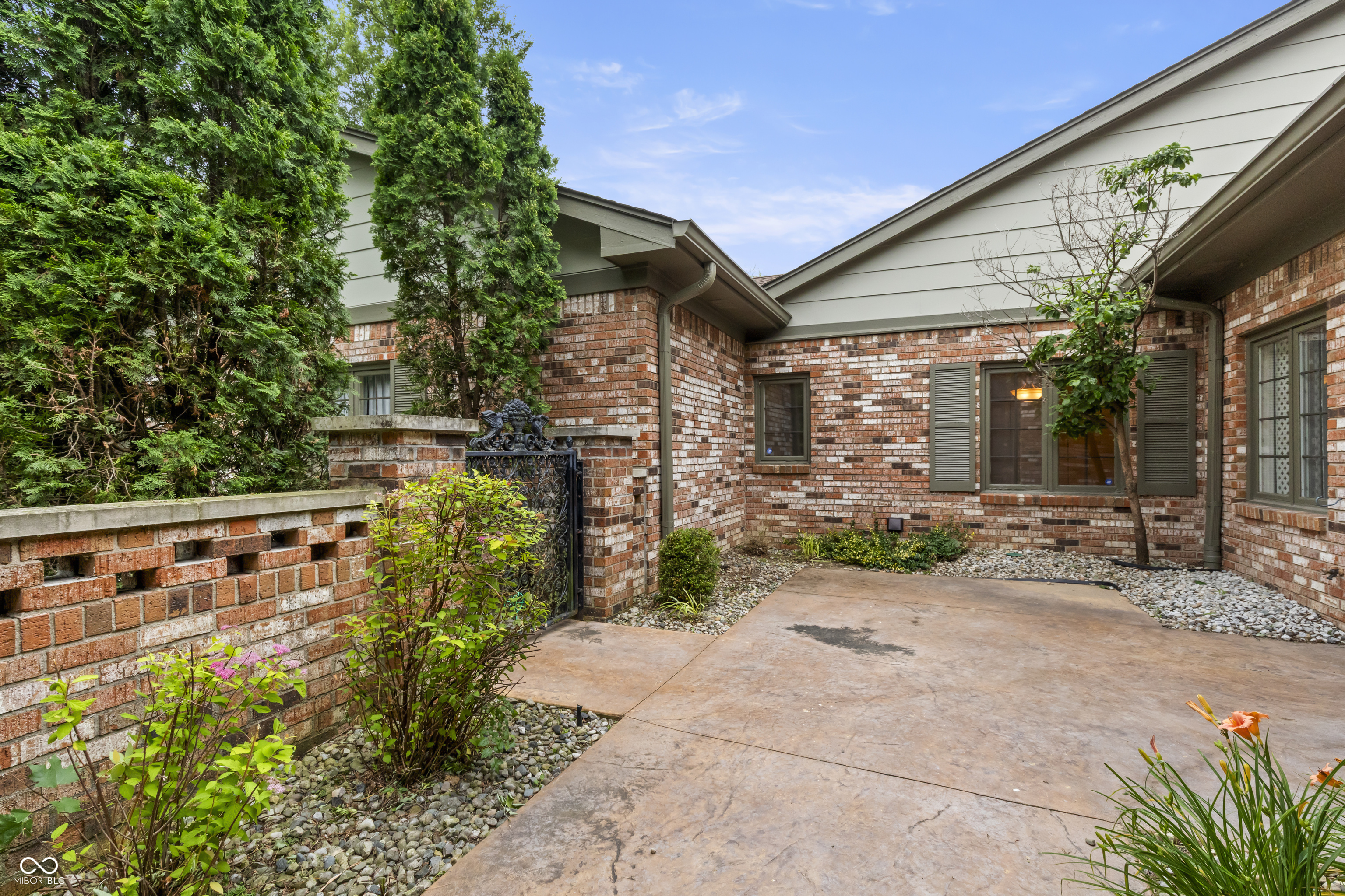 5409 Greenwillow Road Indianapolis, IN 46226 - Photo 41 of 47