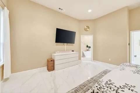 $499,000 | 6622 Windward View Drive, Rowlett, TX 75088
