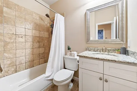 $499,000 | 6622 Windward View Drive, Rowlett, TX 75088