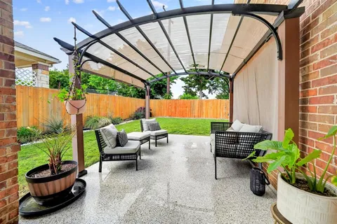 $499,000 | 6622 Windward View Drive, Rowlett, TX 75088