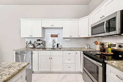 $499,000 | 6622 Windward View Drive, Rowlett, TX 75088