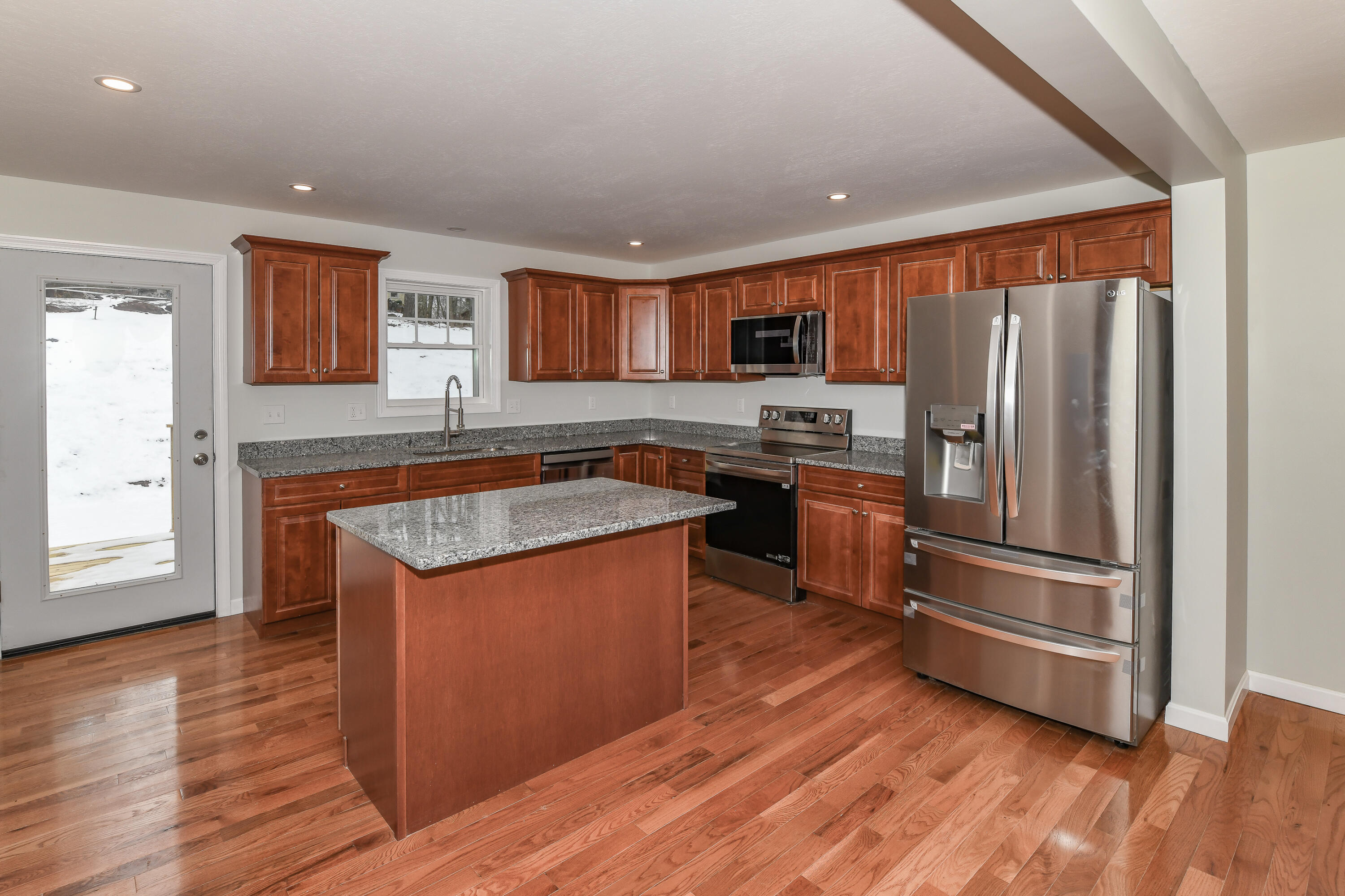 363 Main Street Fryeburg, ME 04037 - Photo 7 of 48 363 main street-88