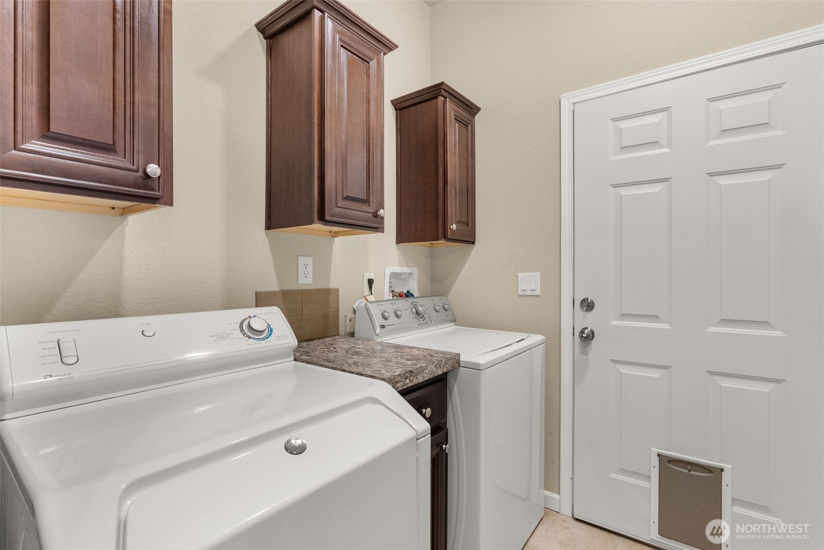 4259 Lakeview Lane Southeast, Unit 63 Lacey, WA 98503 - Photo 23 of 29 a view of washer and dryer
