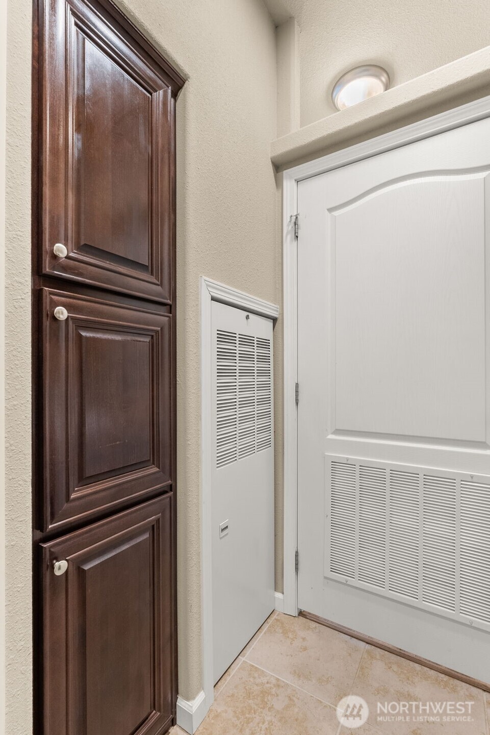 4259 Lakeview Lane Southeast, Unit 63 Lacey, WA 98503 - Photo 24 of 29 a view of kitchen with washer and dryer