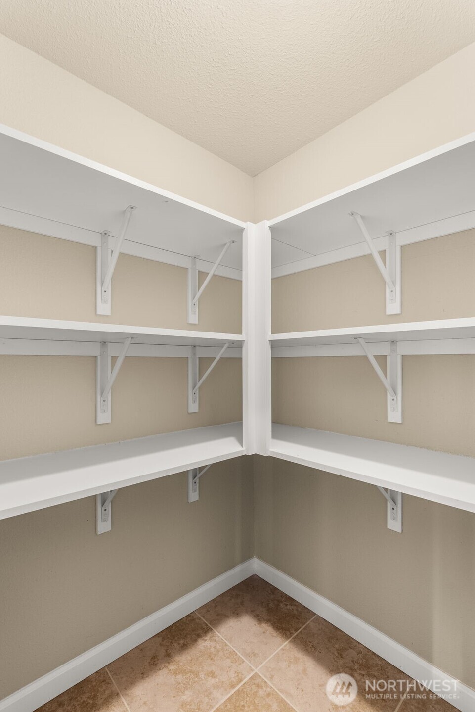 4259 Lakeview Lane Southeast, Unit 63 Lacey, WA 98503 - Photo 9 of 29 a room with a closet