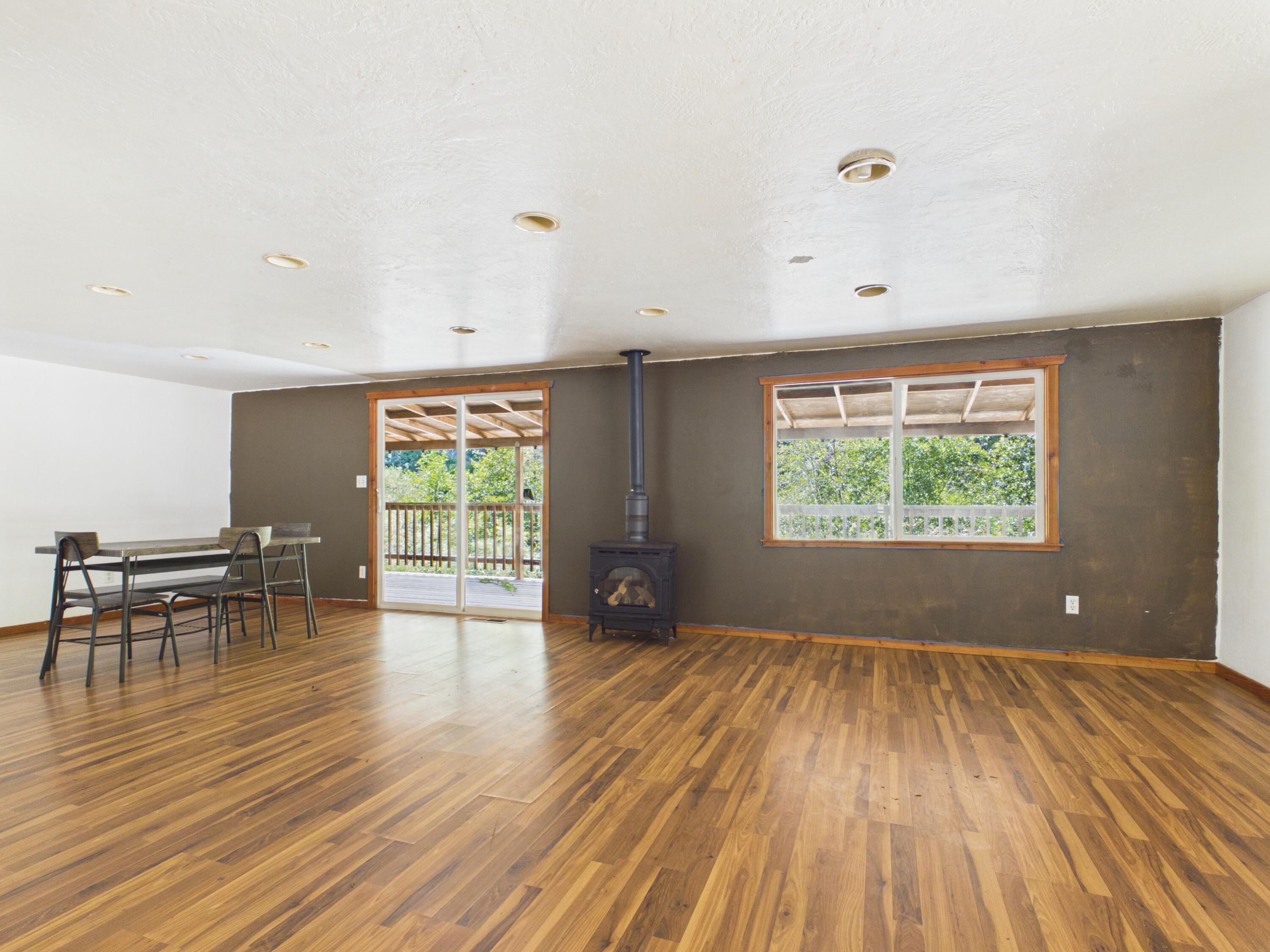 22689 Alderpoint Road Alderpoint, CA 95511 - Photo 109 of 146 Gallery Image 109
